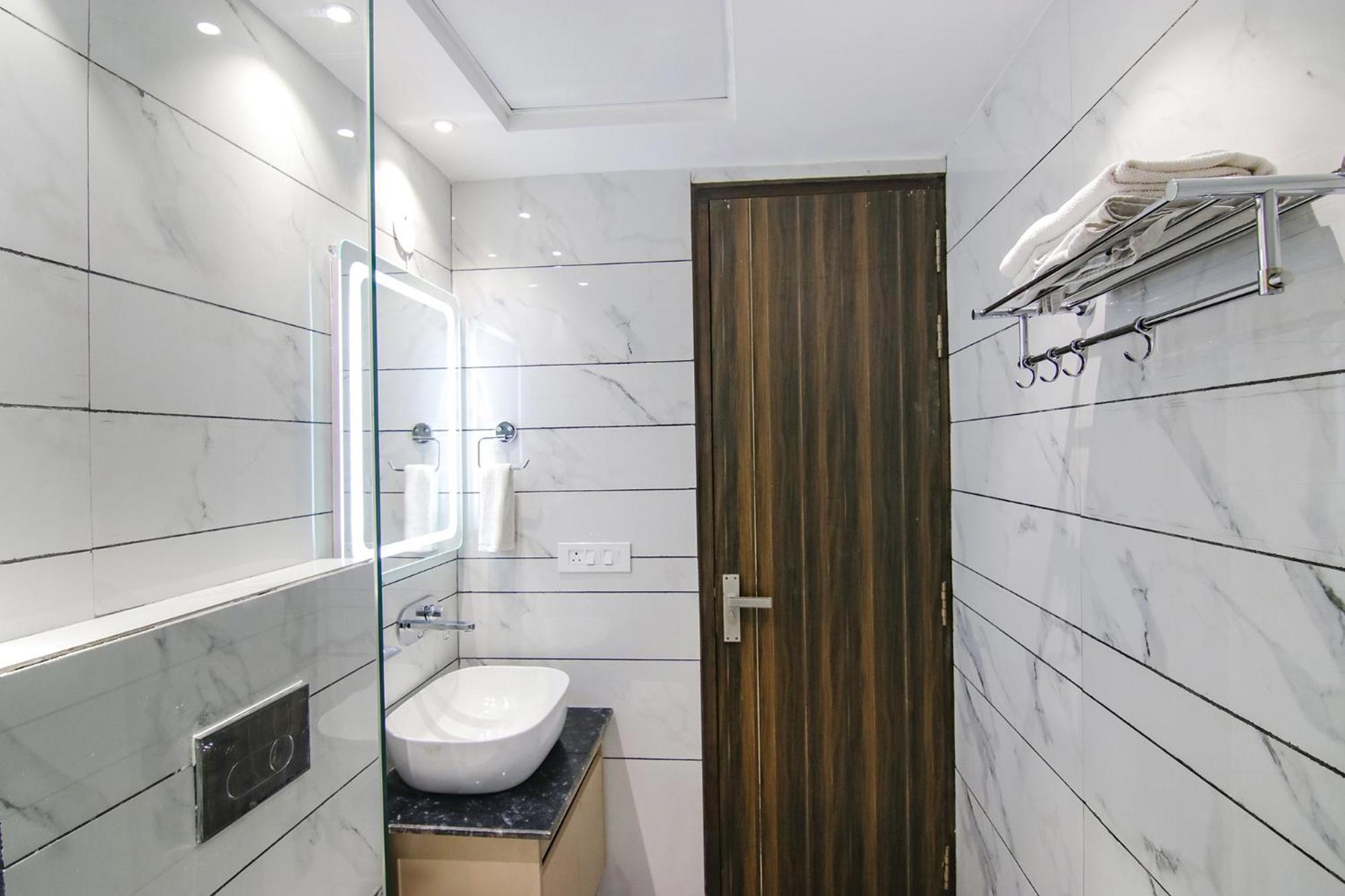 Fabhotel Prism Grand Zirakpur Exterior foto